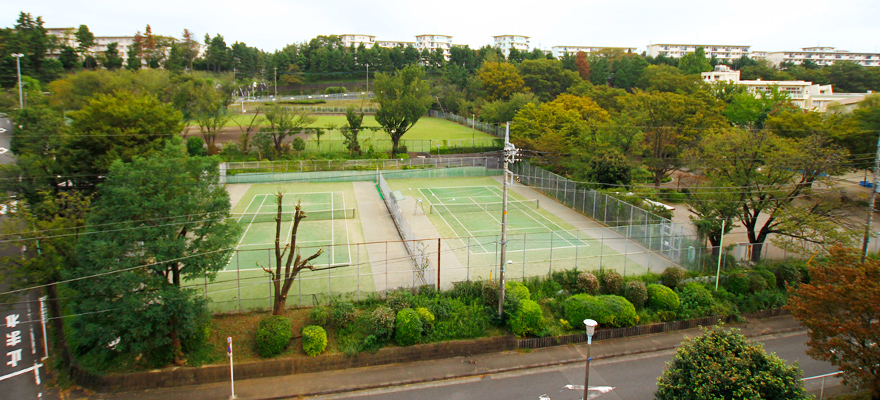 鶴川中央公園